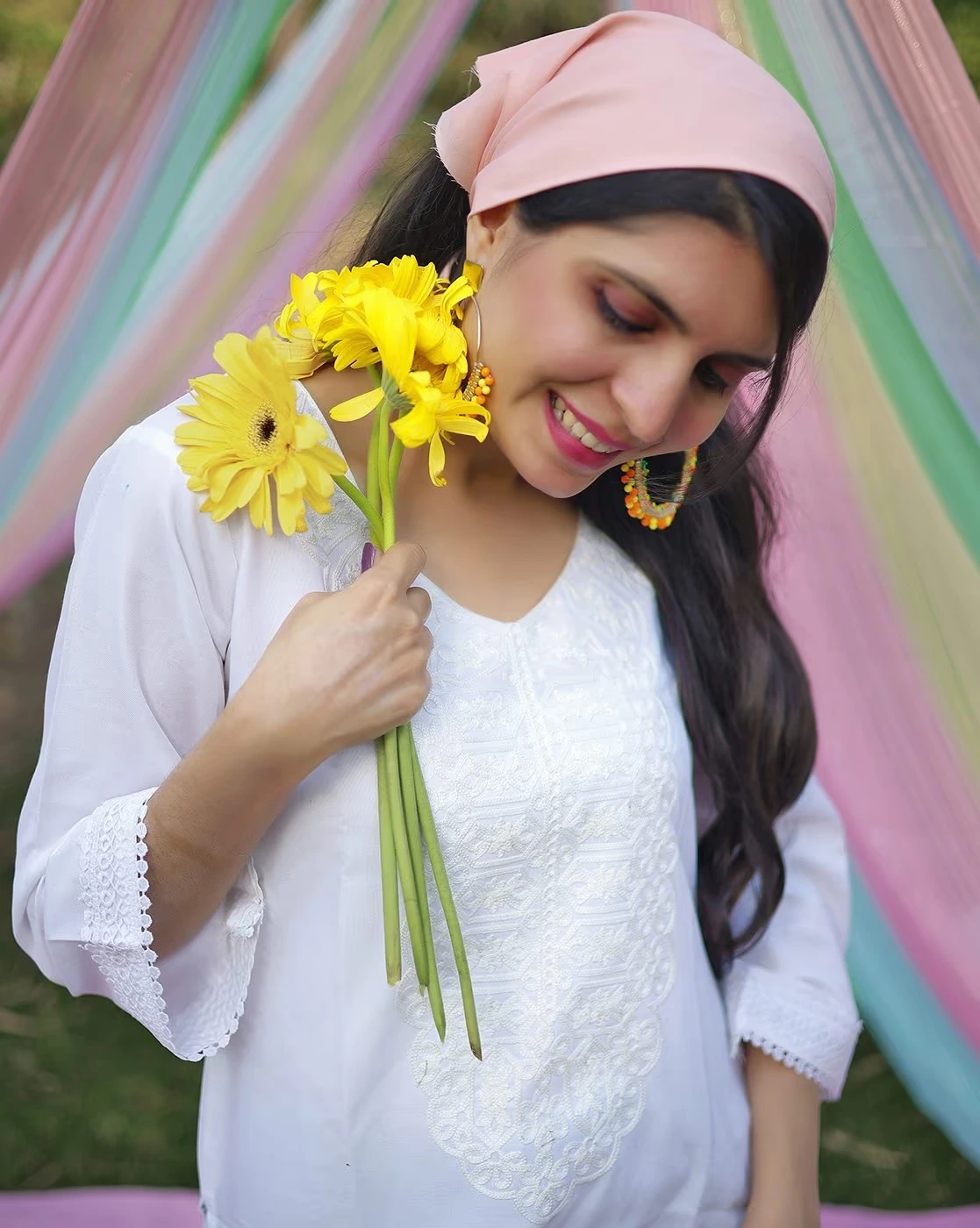 -1117Wx1400H-701317711-white-MODEL7